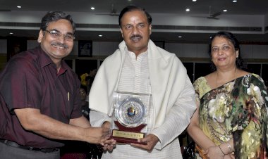 Awarded with  Sh. Mahesh Kumar Sharma, Ex Minister & Member of Parliament