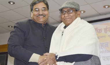 Awarded with  Sh. Dr.Kunwar Bechain,  Hindi Poet of India