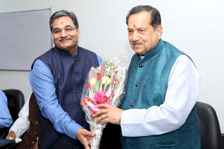 Awarded with  Sh.Indresh Kumar Ji,  Rss Leader