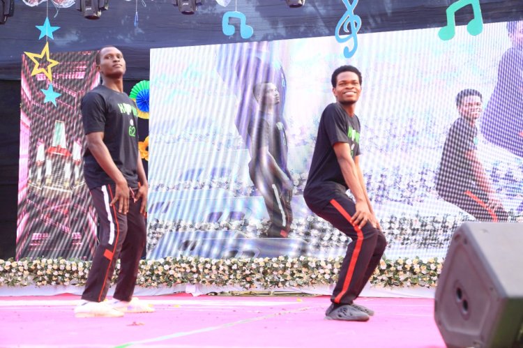 Orientation Program 2022 and Freshers Party (Aagaaz - 2k22) and Live Concert at Mewar University.