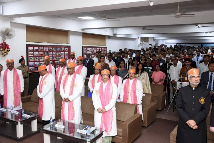 Mewar University celebrated its 7th Convocation ceremony with Joy !