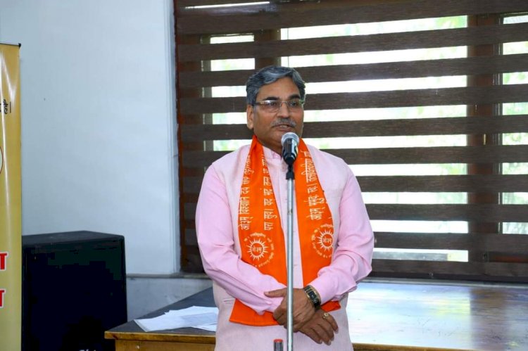 Meeting with Yog Rishi Swami Karmveer Ji.