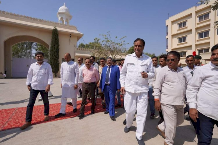 Visit of Former Health and Family Welfare Minister and Member of Parliament Dr. Harsh Vardhan ji at Mewar University.