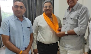 Meeting with the most Eminent Personality C.R. Chaudhary